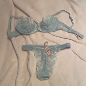 Victoria Secret Bra &Thong